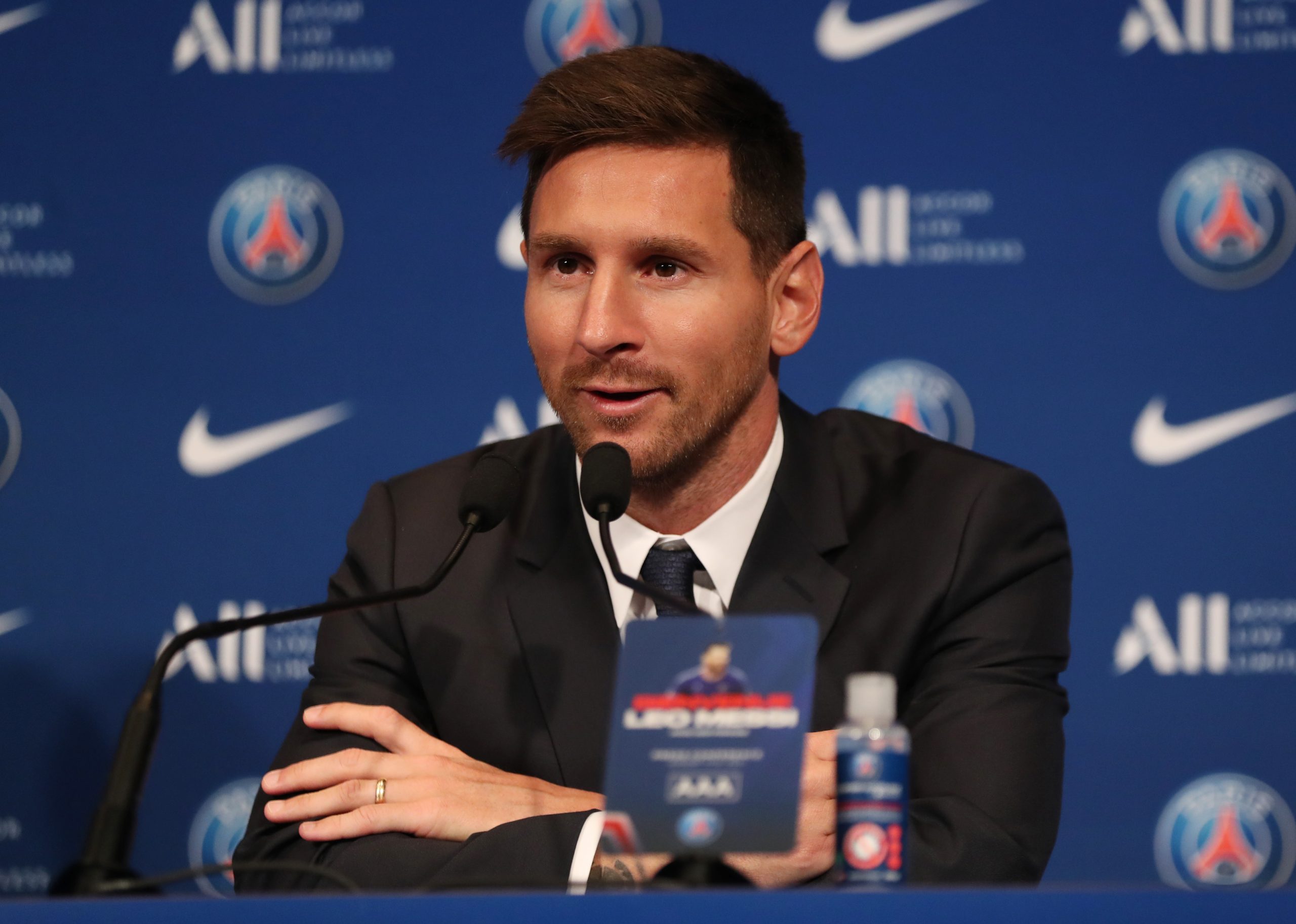 Messi: My dream is to win another title in the Champions League