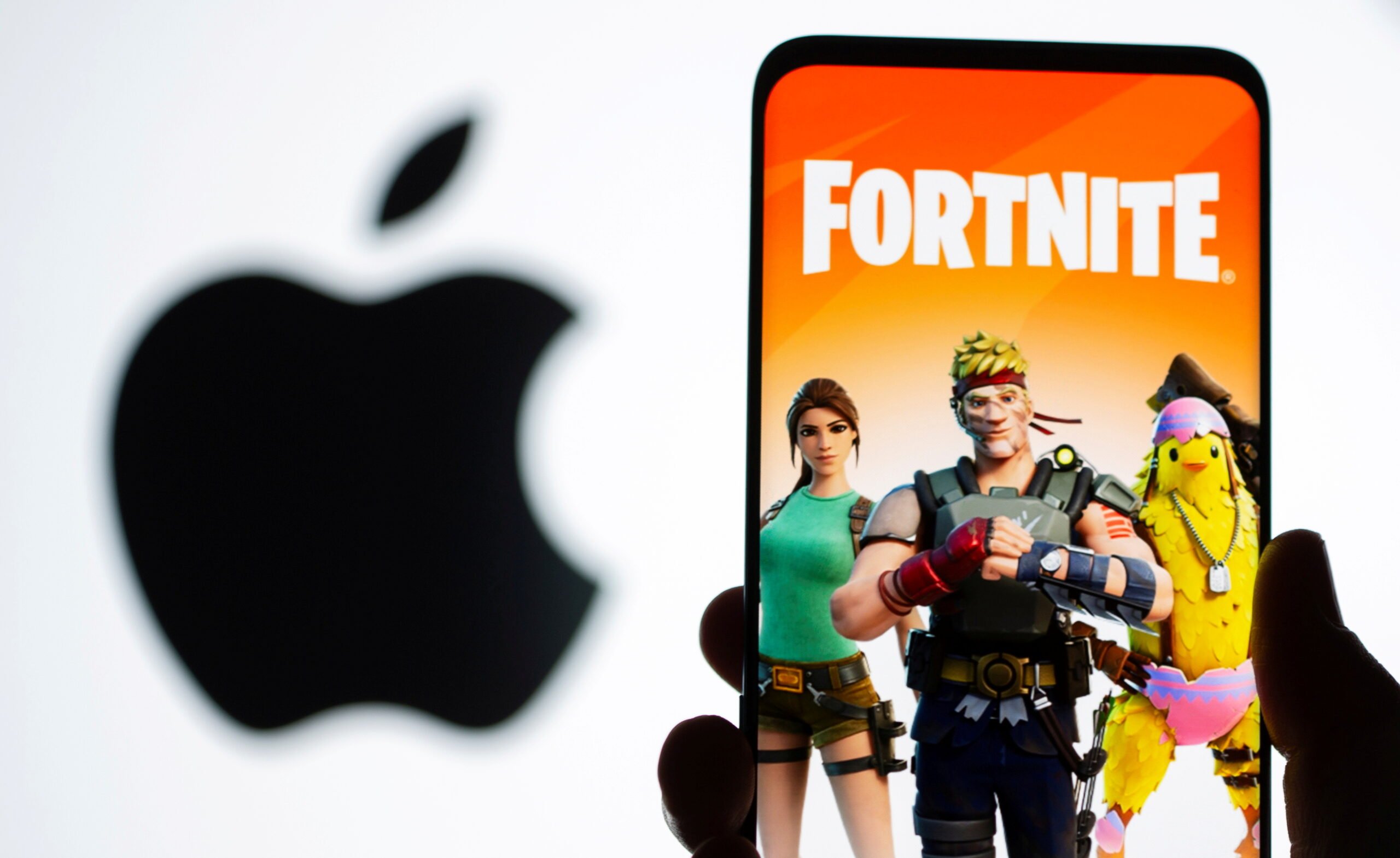 Apple bans Fortnight from its store..why?