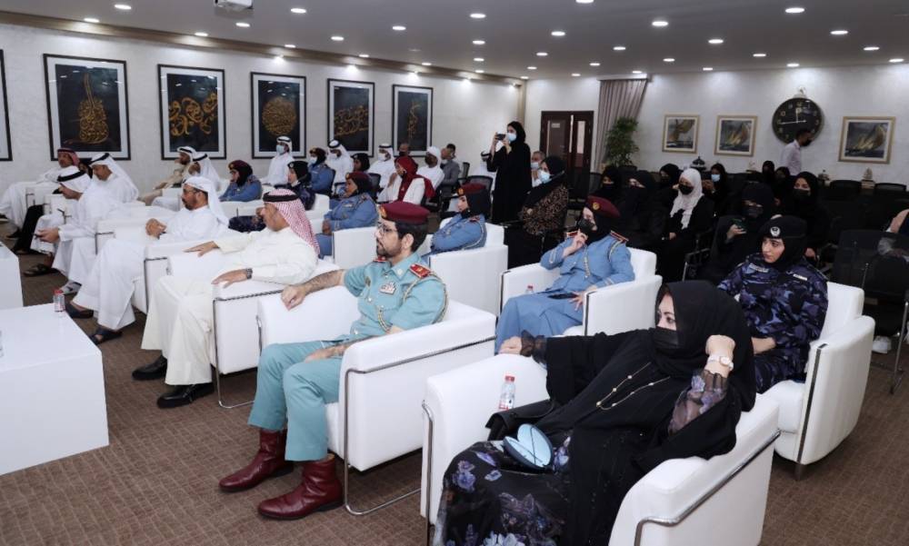 Gulf newspaper discussing intellectual vaccination of young people