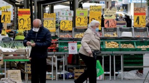 Inflation challenges European center Middle East