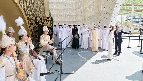 Mohammed bin Rashid visits pavilion in Kazakhstan at Dubai Expo 2020