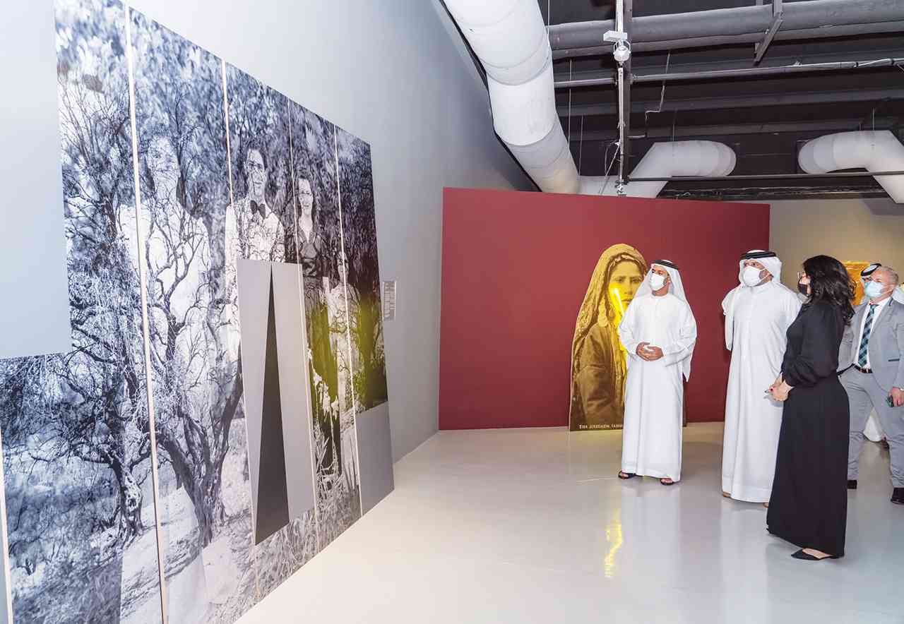 “Maraya Art” opens an exhibition by artist Hashem Harbin