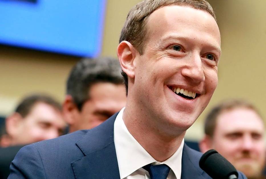 Zuckerberg: Facebook does not prioritize financial gain over security