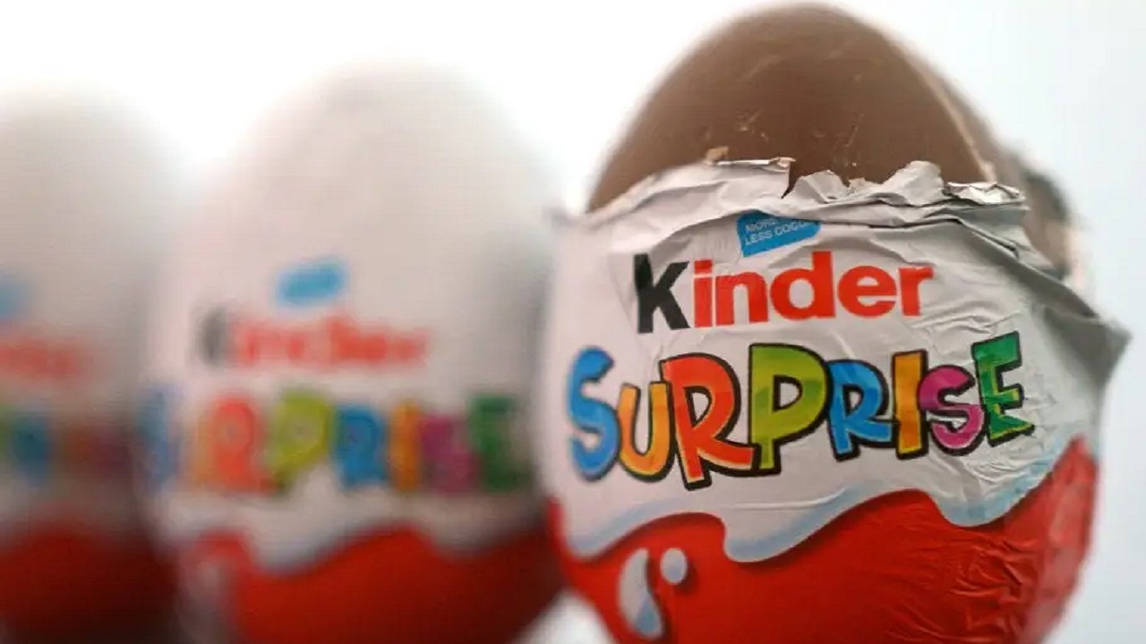 After eating “kinder eggs” in the UK, 63 people became infected with Salmonella, most of them children.