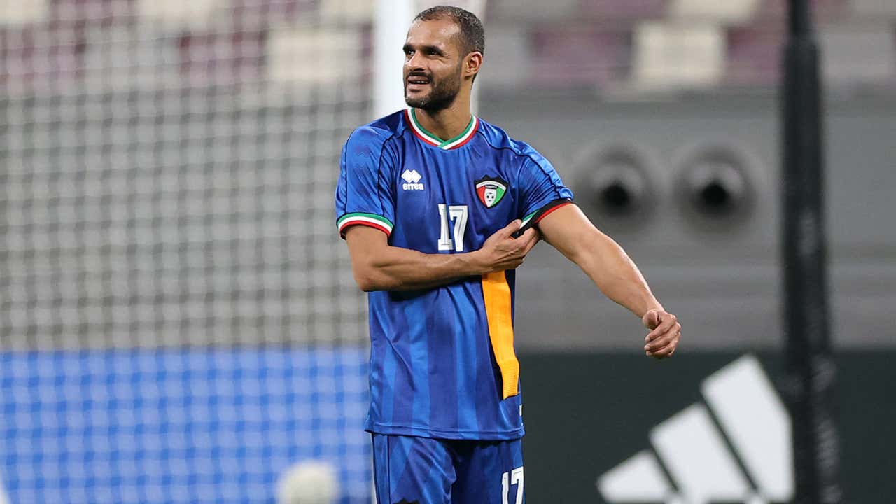 On the night of Kuwait’s defeat .. Badr Al-Mudawa is unique in the hearts of world players!