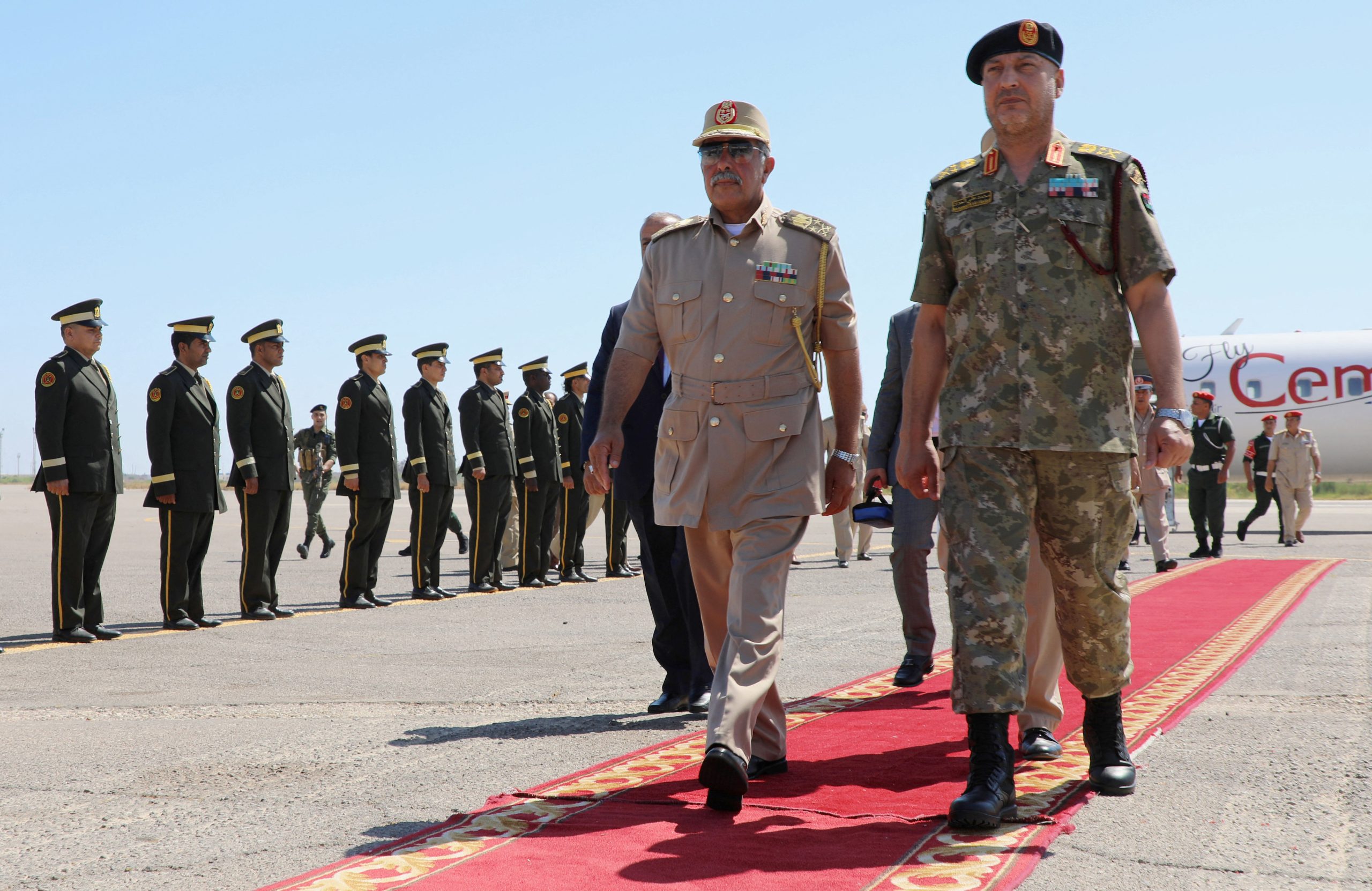 The military leaders of western and eastern Libya are looking to unify the military