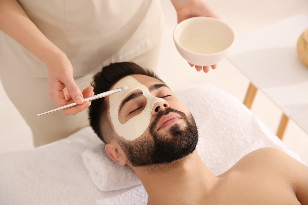 The Ultimate Guide to Men’s Facials in Dubai